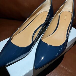 NEW! Calvin Klein Womens Genova Deep Navy Blue Closed Toe Heels Size 10